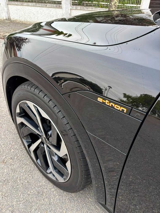 Audi etron 50 quattro Sportback Sline