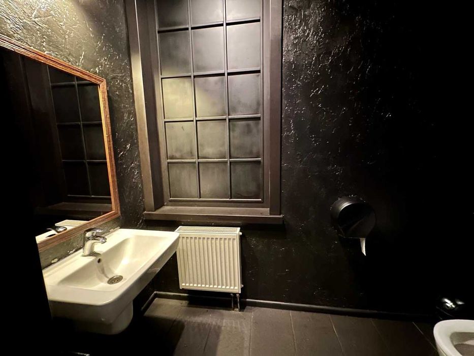 Сдам помещение под магазин, торговый зал, 320 кв.м., метро Олимпийская