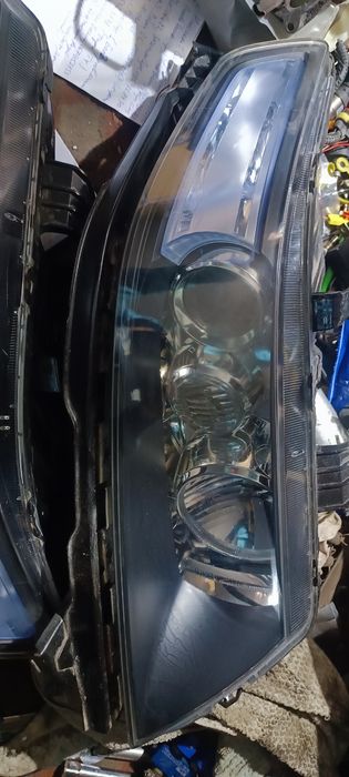 Передние фары Хонда Аккорд 7 рестайлинг, крышка двигателя