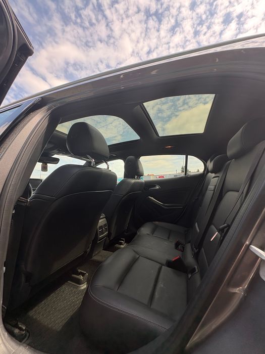 Mercedes Benz GLA