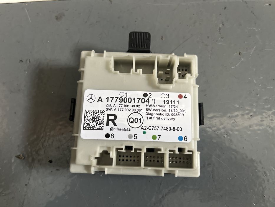 Modulo de Porta Mercedes Class A W177