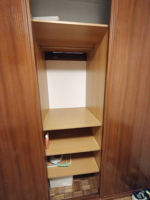 Armário embutido de 3 portas (CEREJEIRA)