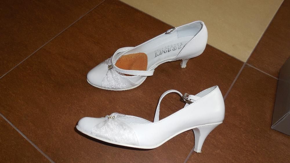 Buty ślubne, rozm. 36