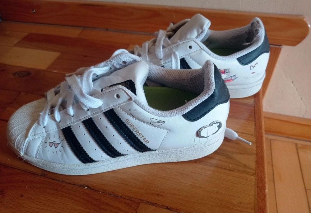 Adidasy super Star 36