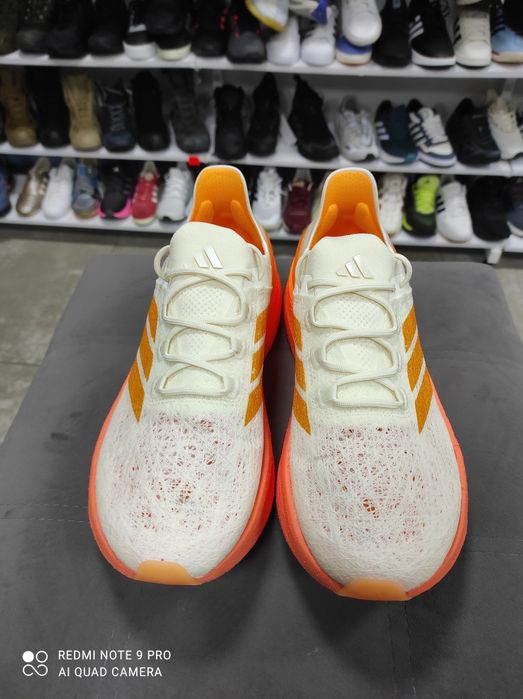 ОРИГІНАЛ 100% Кросівки Adidas Ultraboost 5 Strung 42 2/3