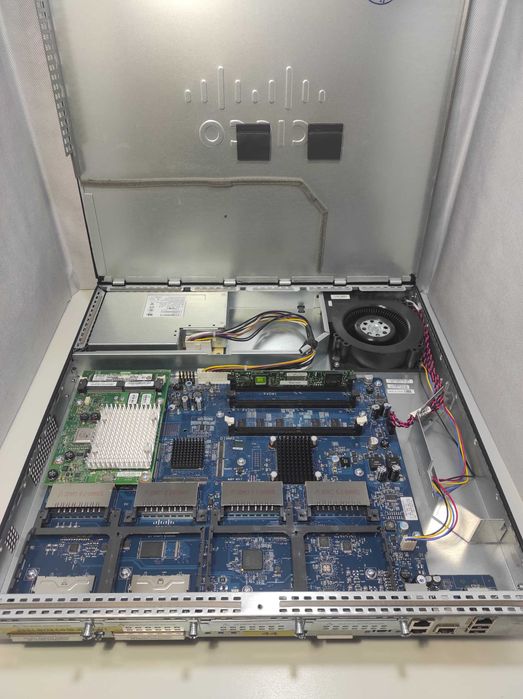 C2901-VSEC-SRE/K9 Cisco 2901, SRE 300, PVDM3-16, UC and SEC License
