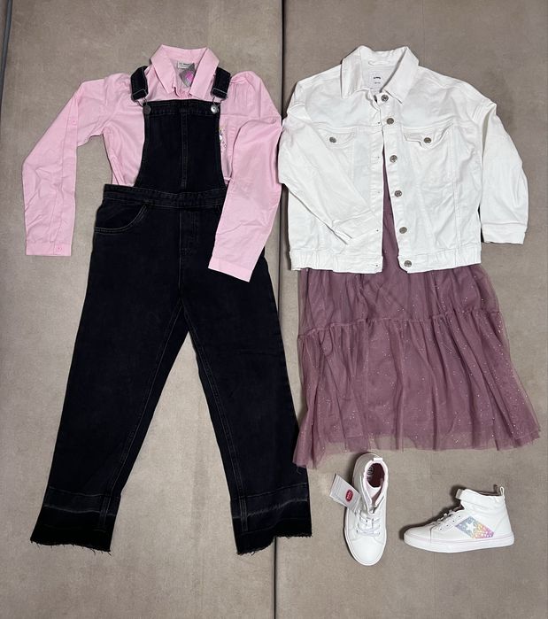 Комплект одягу рубашка, кардиган та кросівки + джинси, сукня та куртка