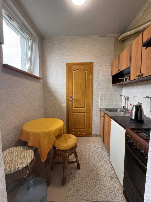 Продаж 1 кімнатної квартири в Брюховичах.