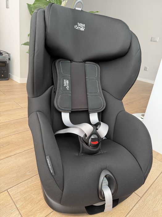 Автокрісло Britax-Romer TRIFIX2 i-size Cosmos Black