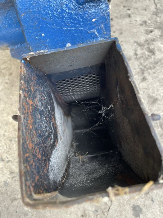 Зернодробилка измельчитель крупоружка млинок