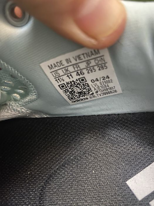 Adidas stabil, Crazyflight