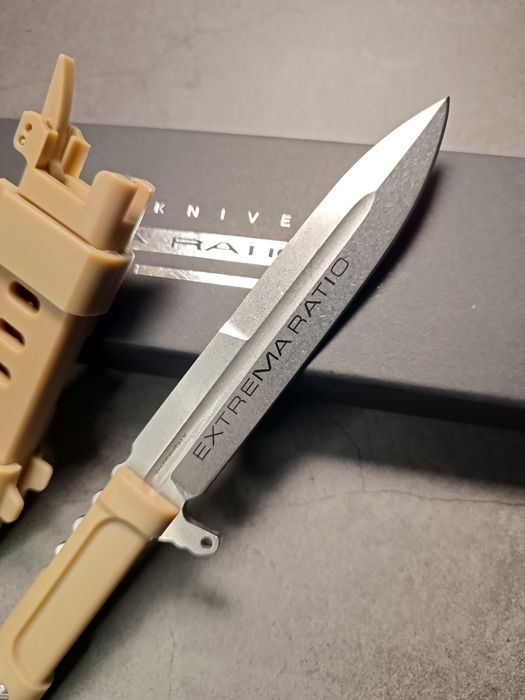 Нож Extrema Ratio knives division Песочный