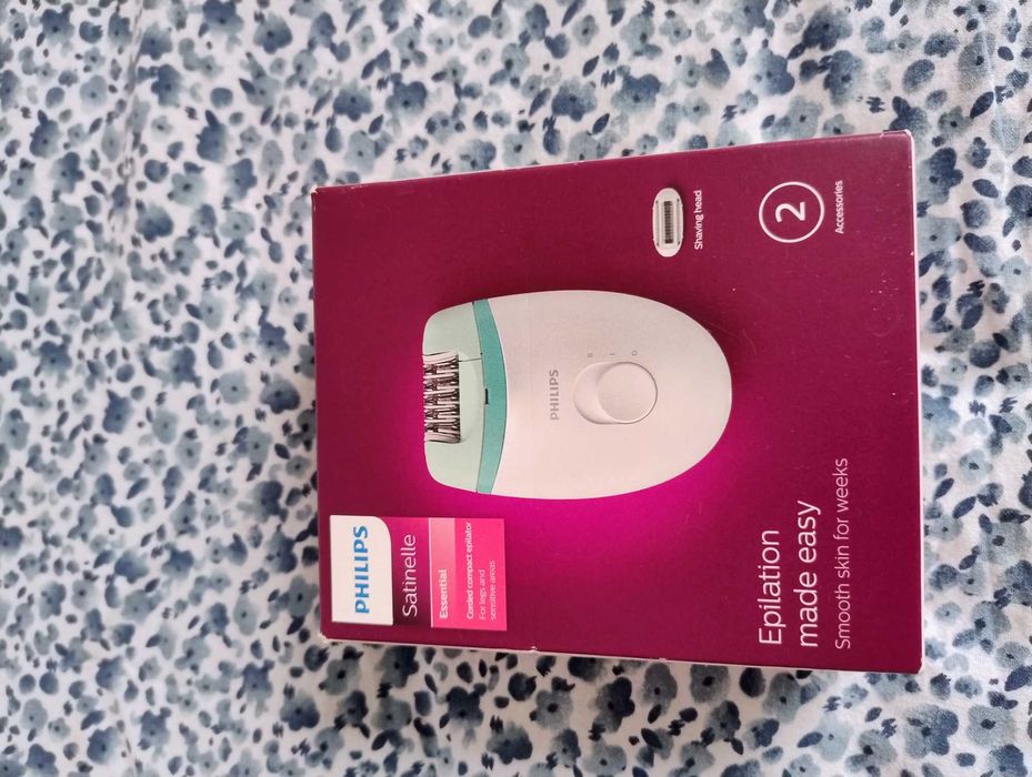 Depilator damski Philips Satinelle Essential BRE245 Bikini Nogi