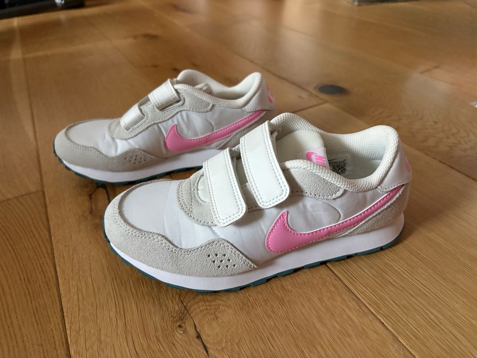 Adidasy Nike rozm. 32.5 nowe!