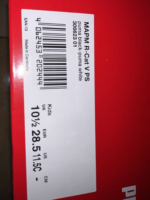 Buty puma model R-CAT rozmiar 28,5