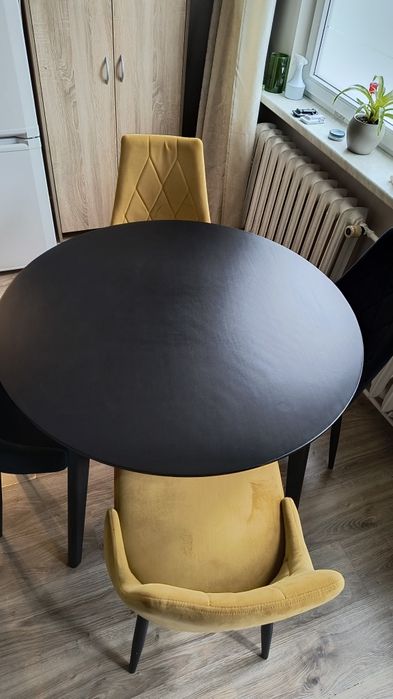 Stół okrągły IKEA LISABO czarny