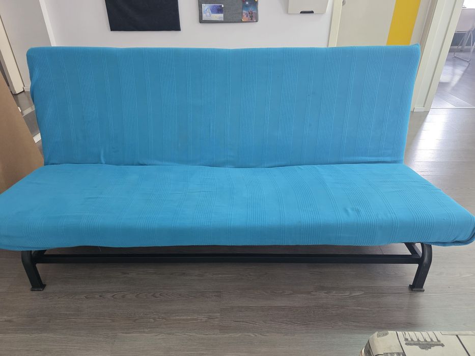 Sofá-cama do  Ikea