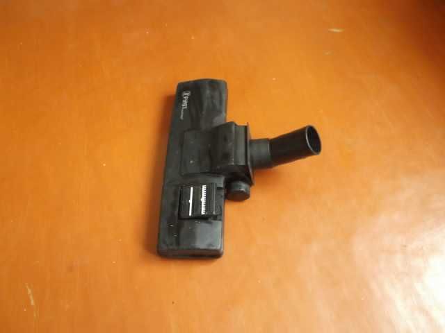 Щетка насадка для пылесоса, диаметр 32 мм.