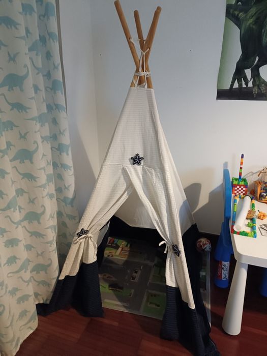 Tenda tipo para criança