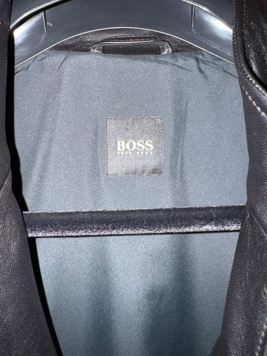 casaco BOSS em pele homem  NOVO
