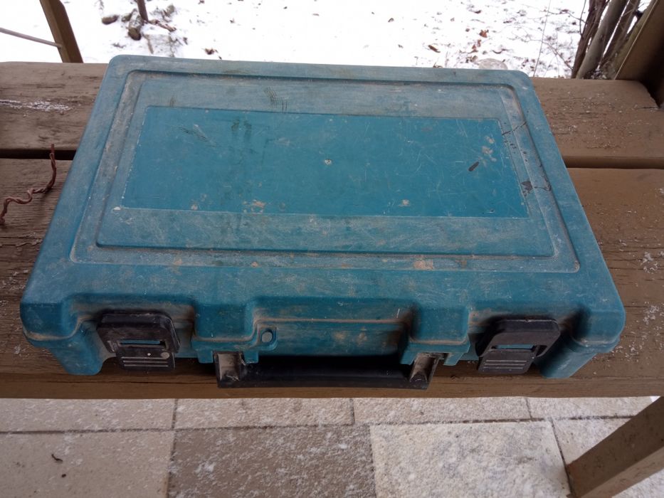 Перфоратор под ремонт