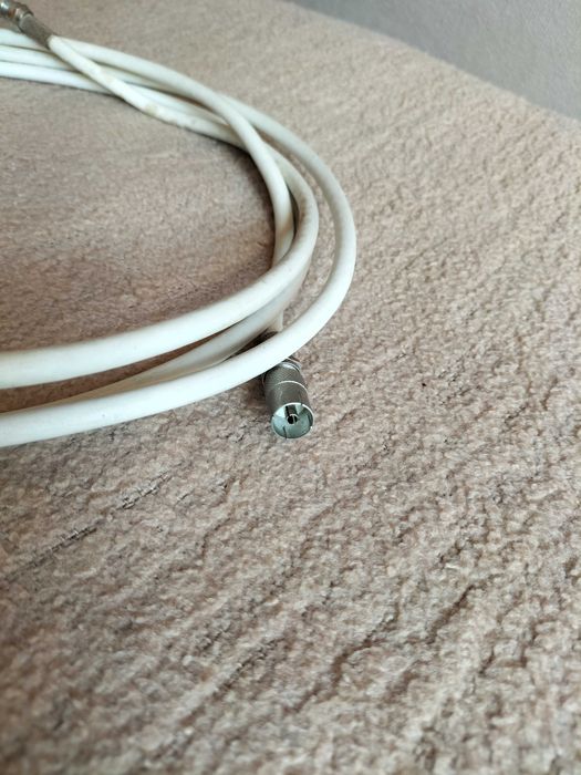 Kabel antenowy, przewód koncentryczny z wtyczkami - 240 cm