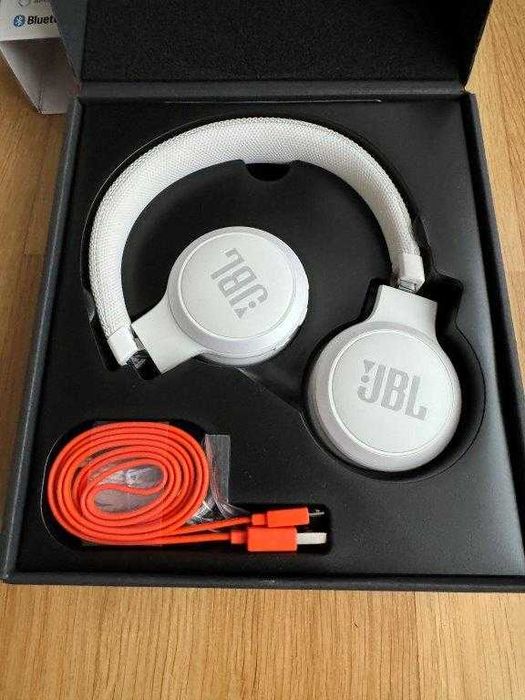 Słuchawki JBL LIVE 400BT Białe