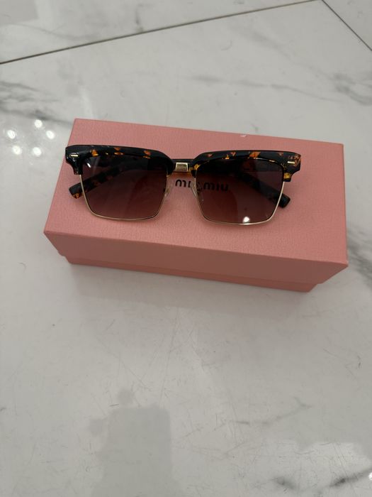 Okulary przeciwsłoneczne  miu miu