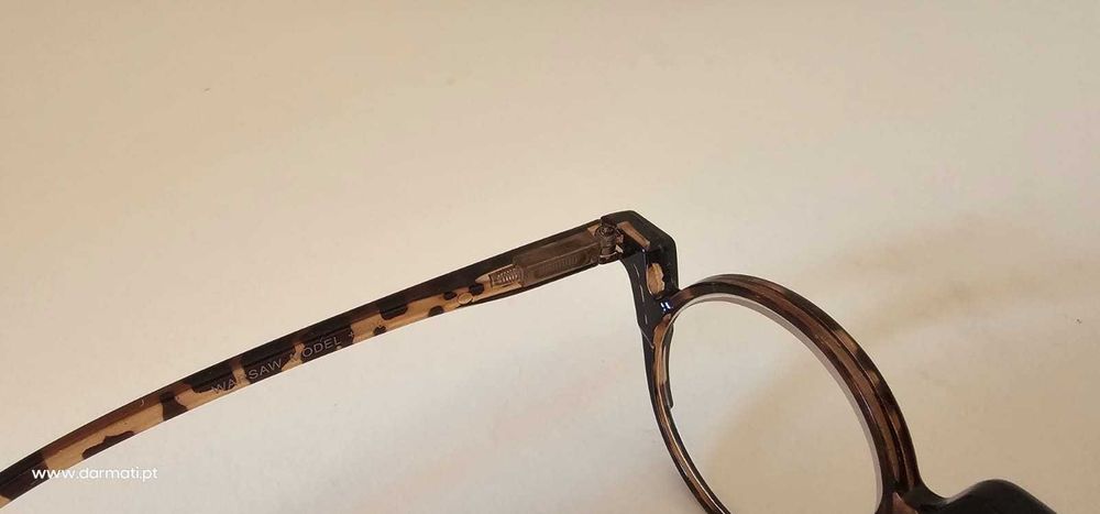 ÓCULOS DE LEITURA PRÉ-GRADUADOS