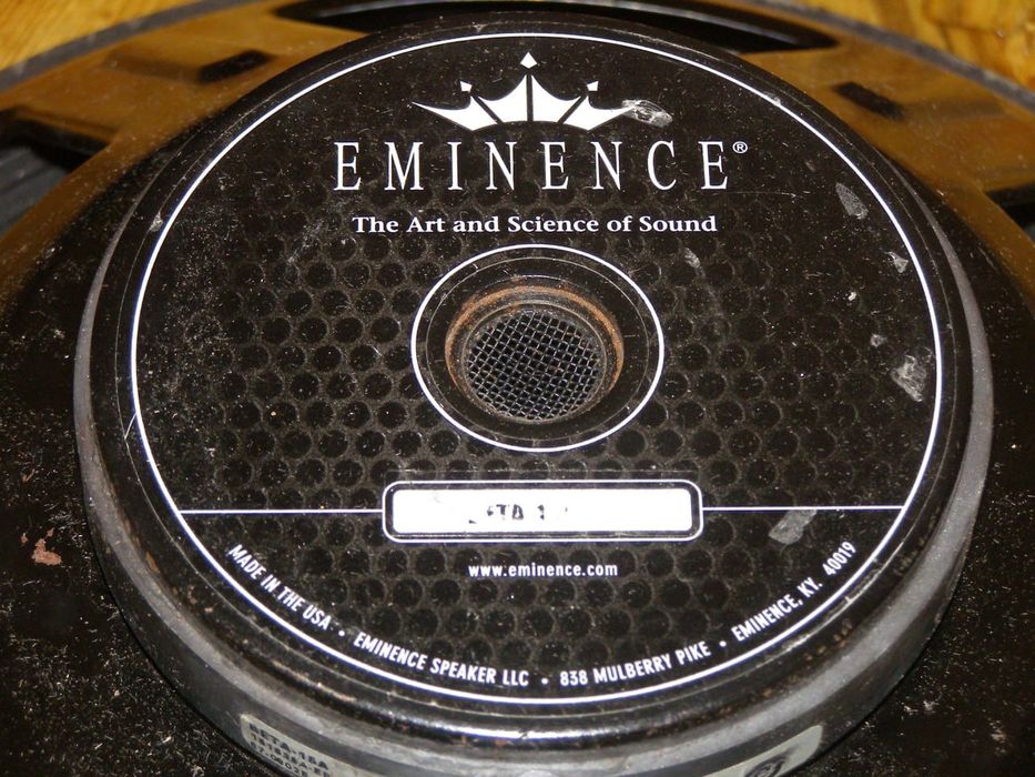 Динамік Eminence Beta 15a