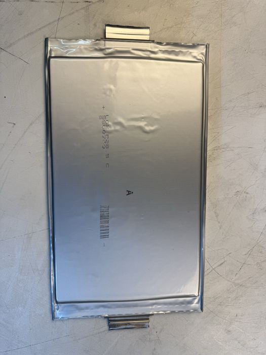 Акумуляторний елемент 28Ah 105Wh Li-ion LG Chem LGX