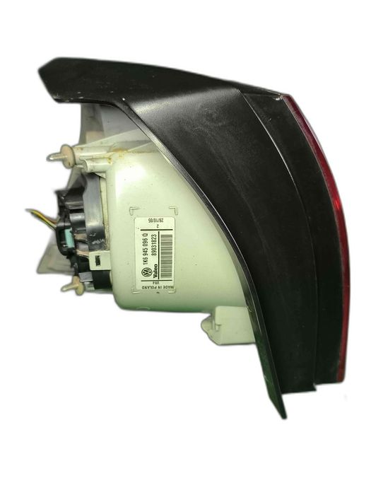 Farolim Direito VW GOLF V 1K6945096Q (OEM) | 89031823 (OEM)