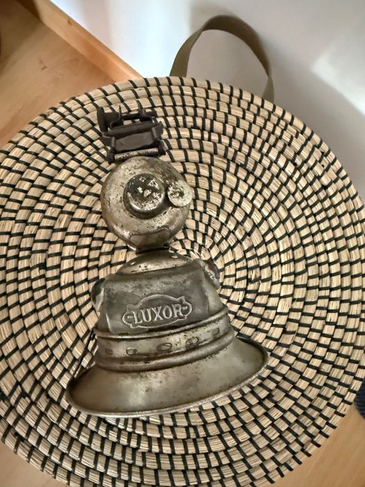 Farol antigo (carbureto) de bicicleta