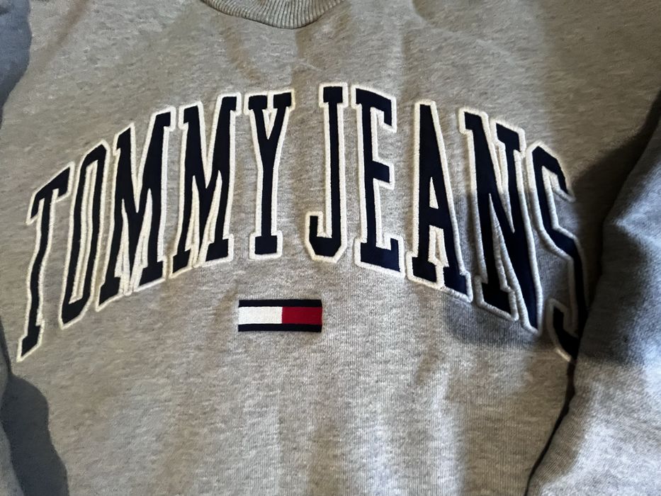 Сіра кофта Tommy Jeans