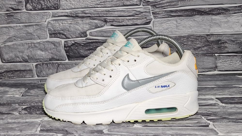 Кроссовки Nike Air Max 90 (38.5р.)