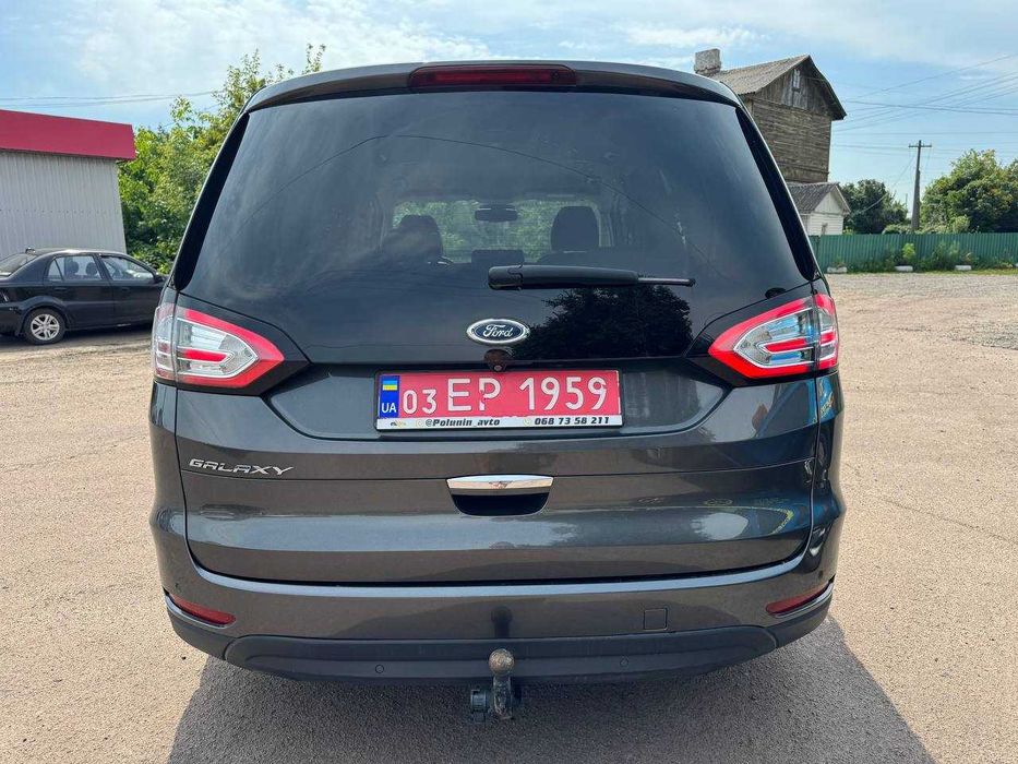 Ford Galaxy Titanium 2015