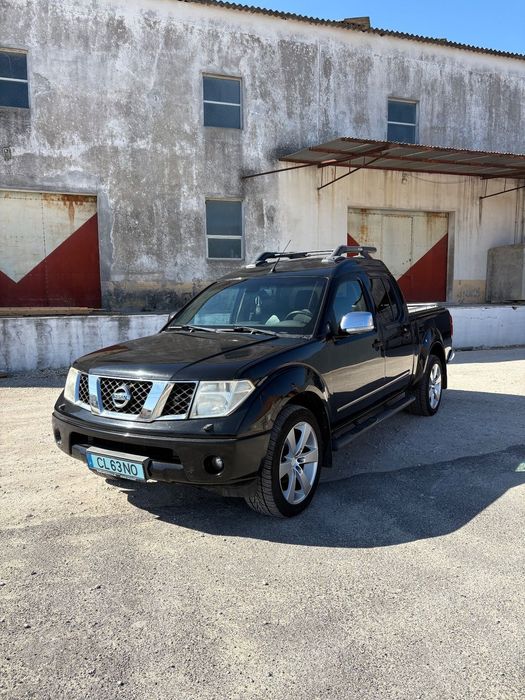 Nissan Navara 2.5 dCi CD LE Hi-Tech AT