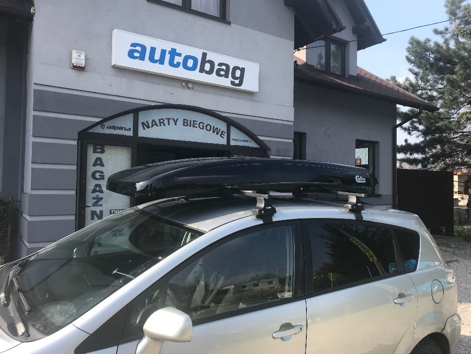 Bardzo niski, opływowy, skandynawski Box samochodowy Calix Northloader