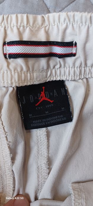 Spodnie Jordan..