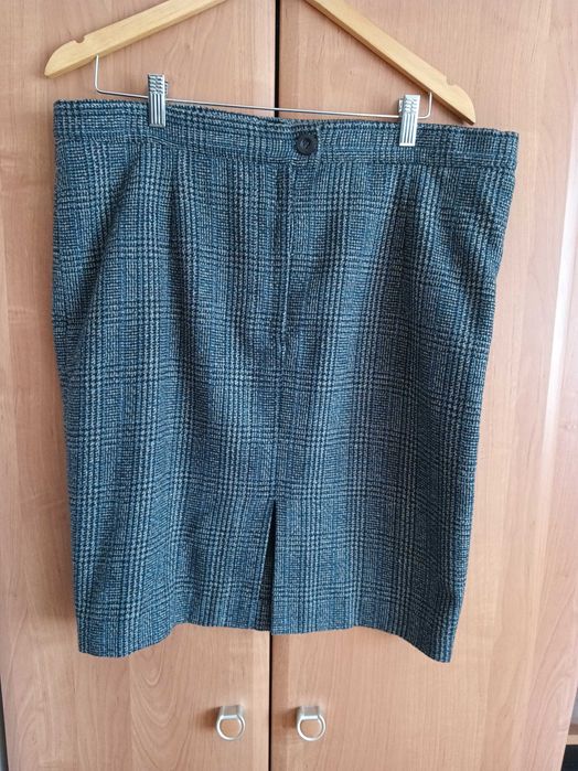 spódnica w kratkę