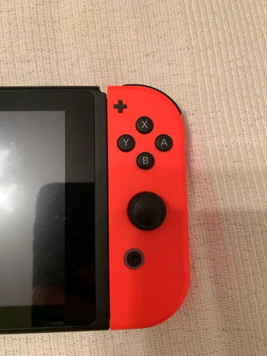 Консоль Nintendo Switch HAC-001(-01) V2 32GB Blue Red Б/У