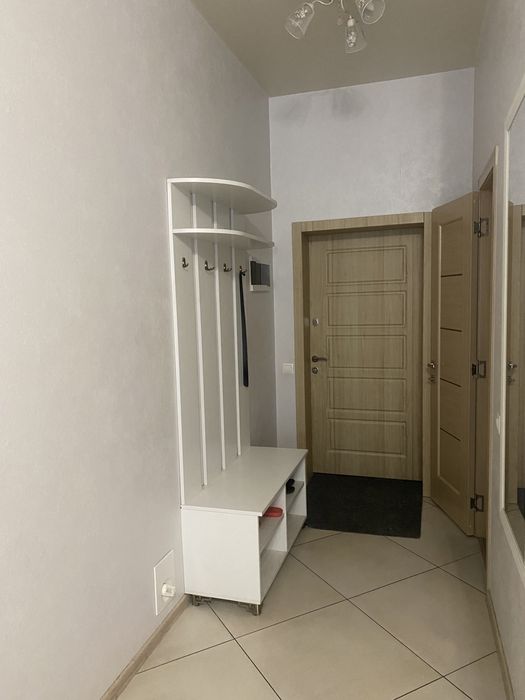 Посуточно апартаменты с парковкой  м.Дорогожичи,м.Лукьяновка