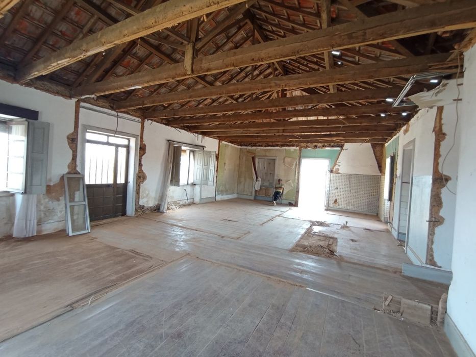 Entulho e demolições