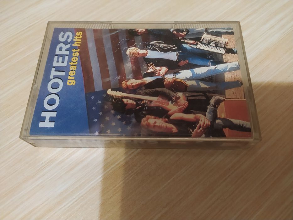 Kaseta magnetofonowa HOOTERS
