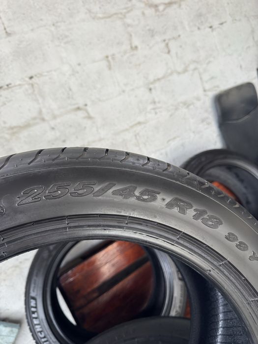 Продам різіну Pirelli 255/45/R18