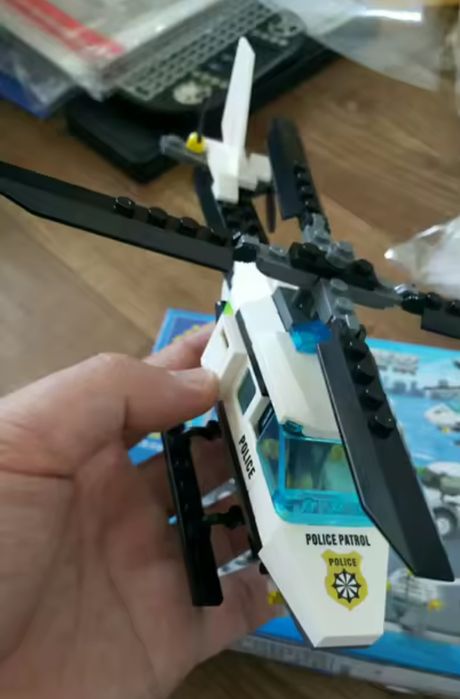 Конструктор вертолета.