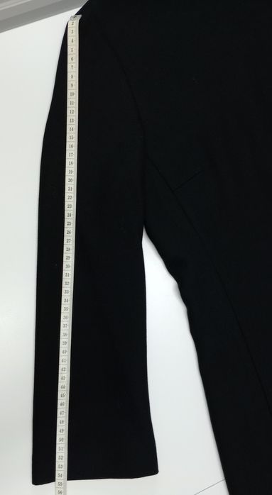 Vestido novo com etiqueta Massimo Dutti.