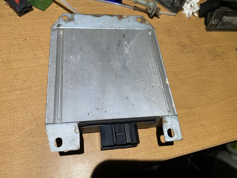 Audi a4b6 a4 b6 wzmacniacz modul