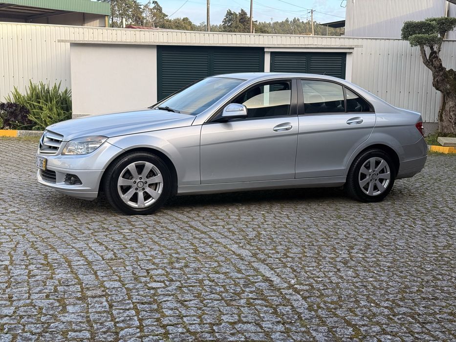 Mercedes benz c220cdi