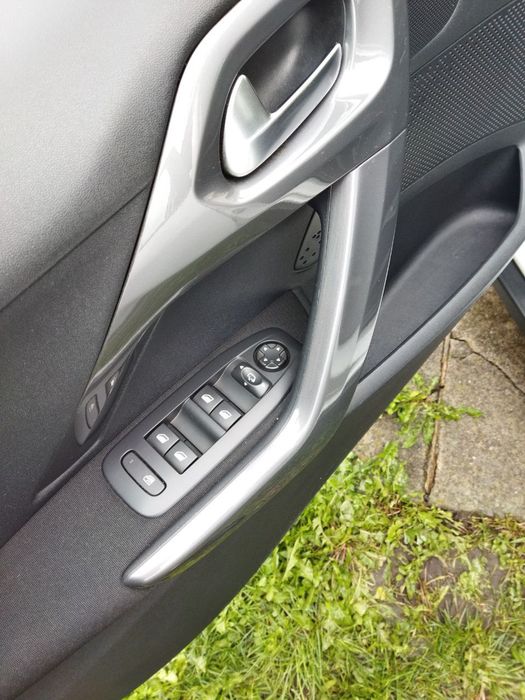 Пежо 2008,2016 рік,автомат